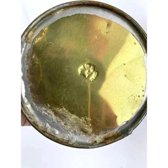 VTG Brass Embossed Pitcher Made in England Pub Scene 8.5" Hammered - Picture 11 of 15